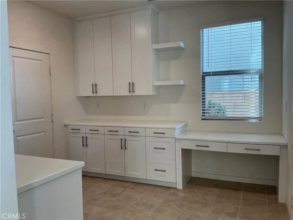 2652 E Scarlett Lane Ontario, CA 91762