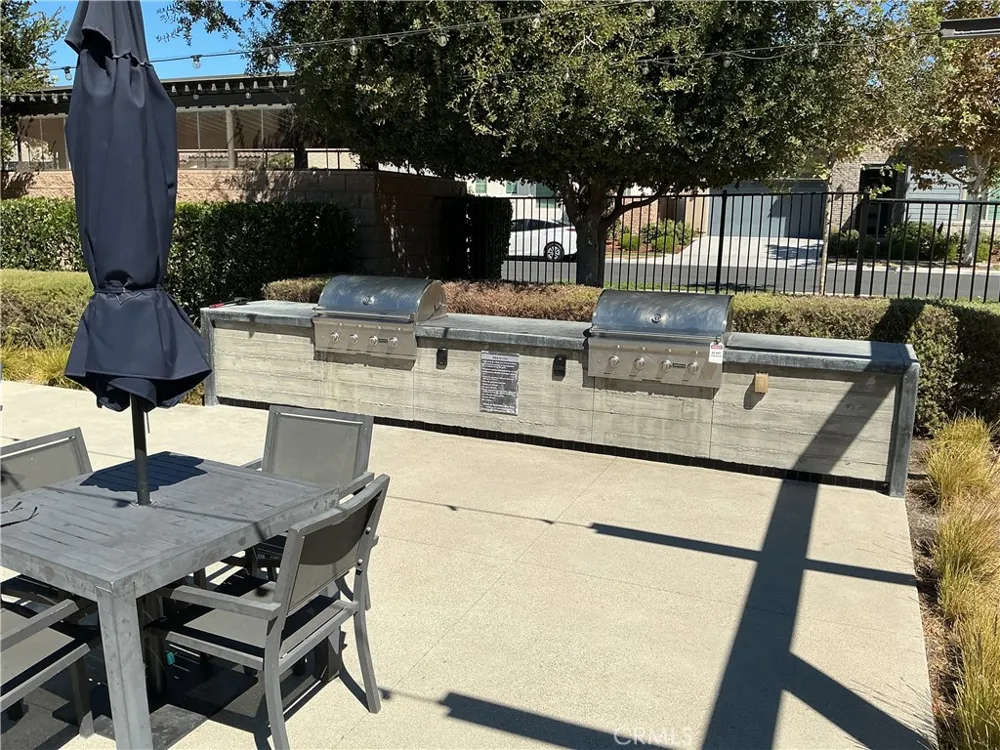 2652 E Scarlett Lane Ontario, CA 91762