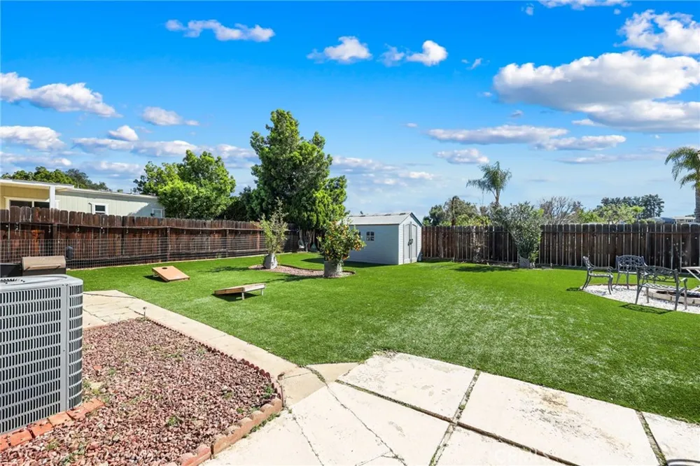 34164 Harrow Hill Road Wildomar, CA 92595