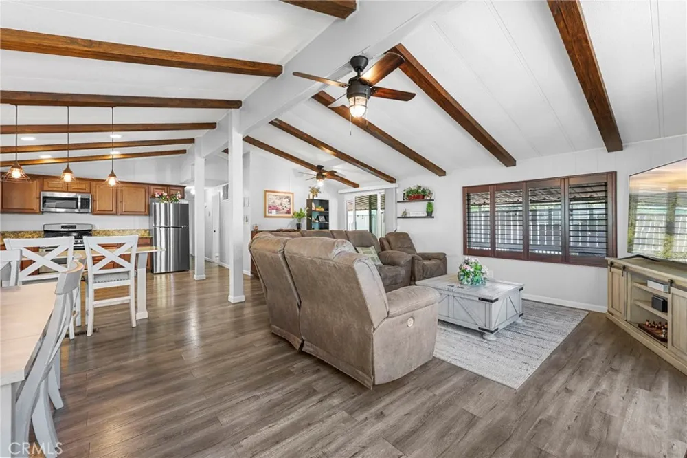 34164 Harrow Hill Road Wildomar, CA 92595