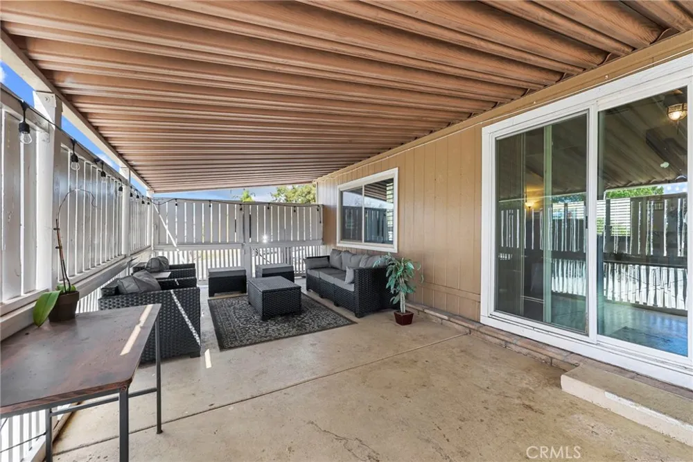 34164 Harrow Hill Road Wildomar, CA 92595