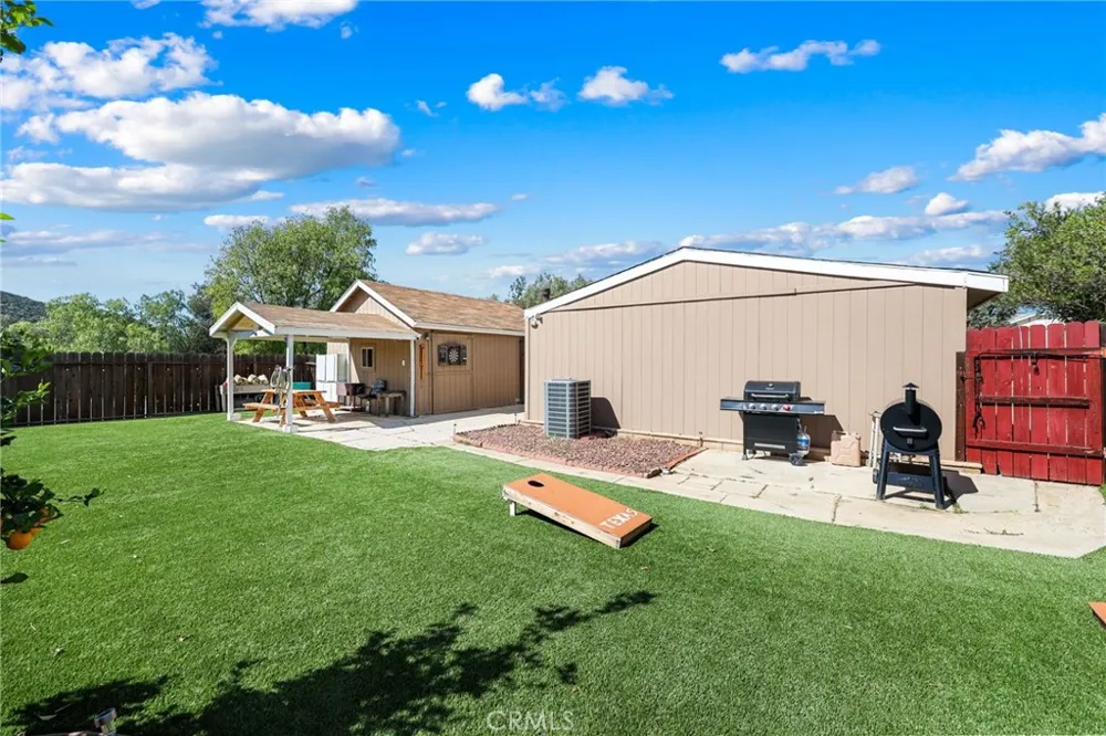 34164 Harrow Hill Road Wildomar, CA 92595