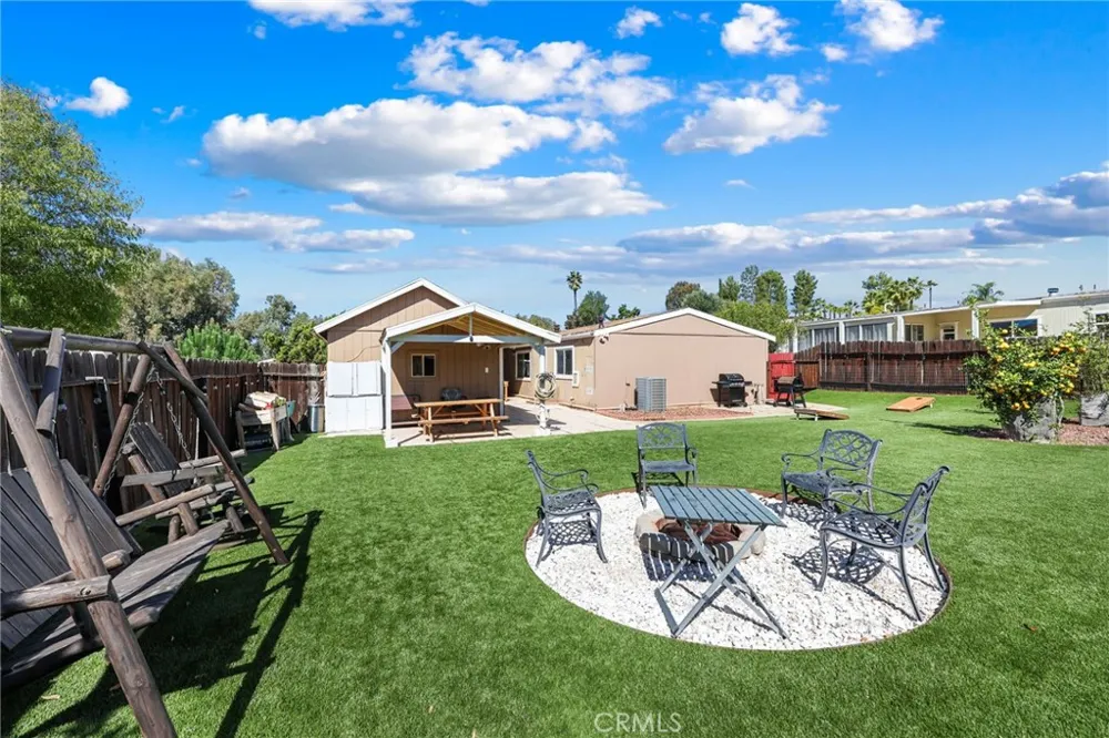 34164 Harrow Hill Road Wildomar, CA 92595