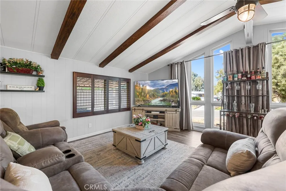34164 Harrow Hill Road Wildomar, CA 92595