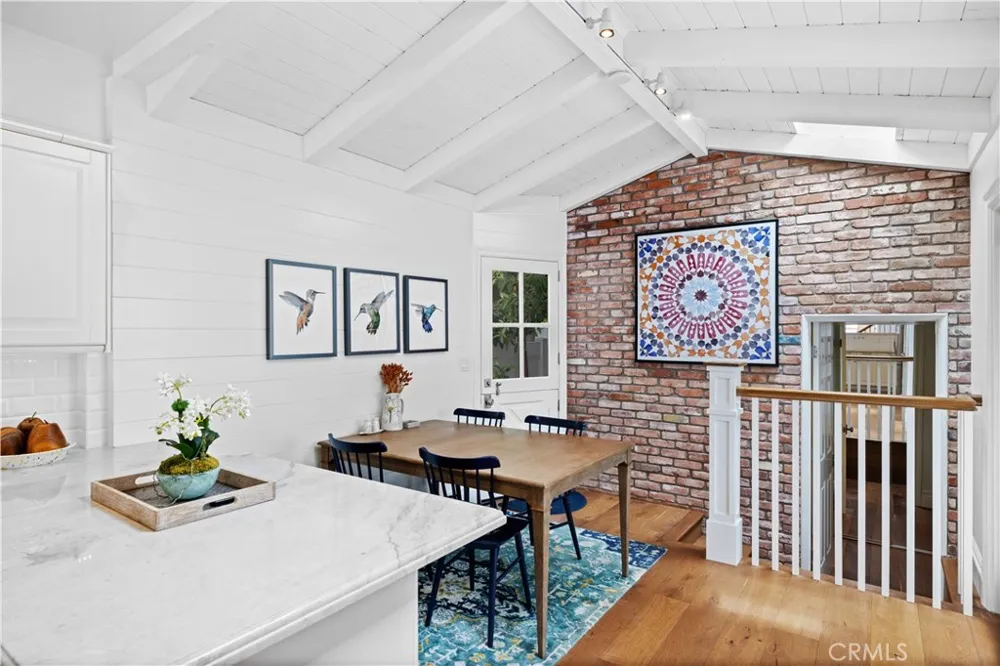 110 Pearl Avenue Newport Beach, CA 92662