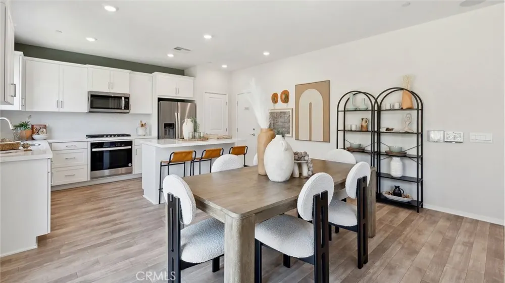 26188 Towhee Lane Corona, CA 92883