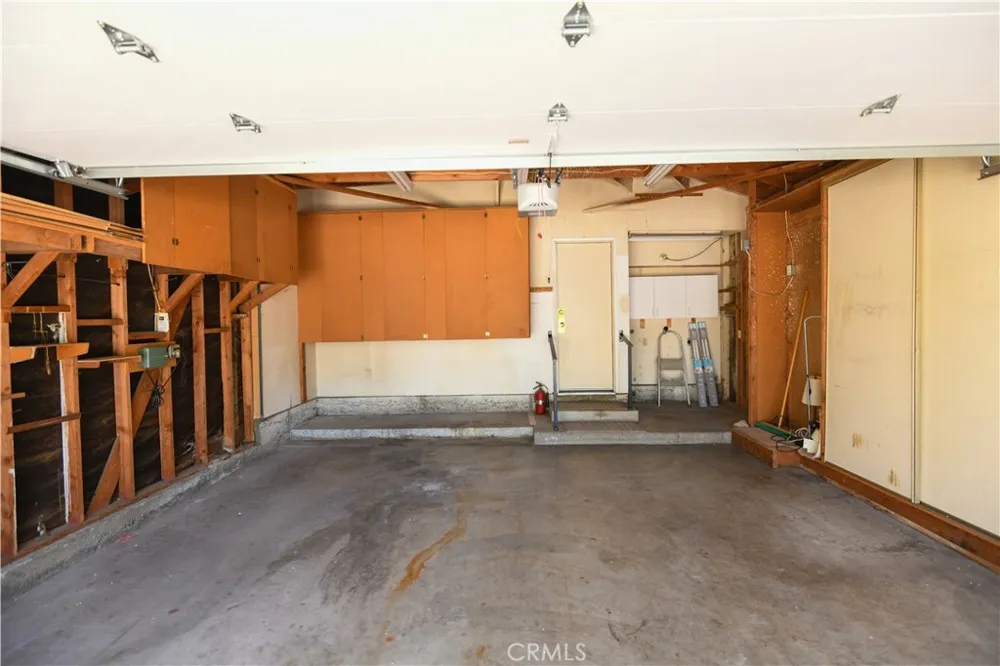 5468 Apricot Lane Riverside, CA 92506