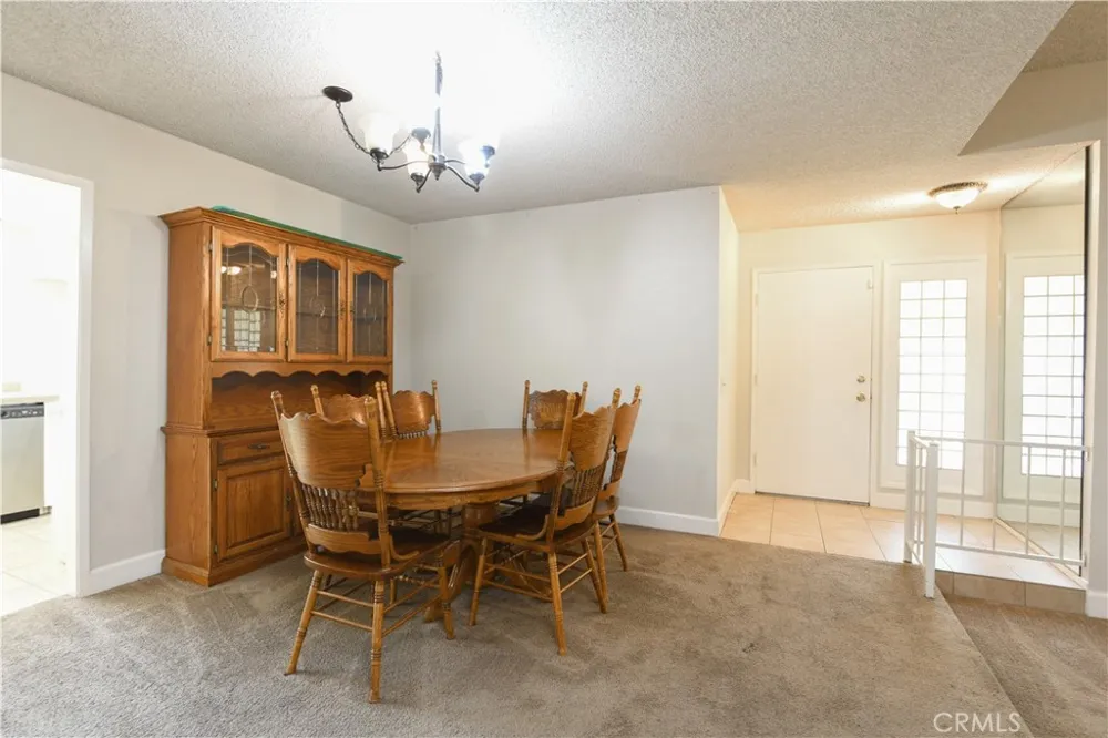 5468 Apricot Lane Riverside, CA 92506