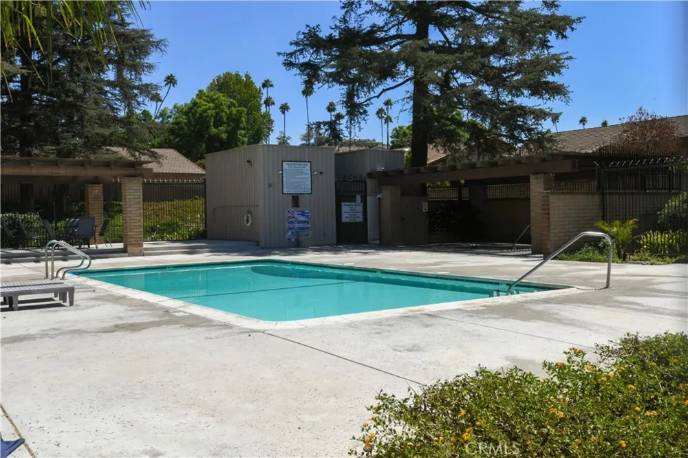 5468 Apricot Lane Riverside, CA 92506