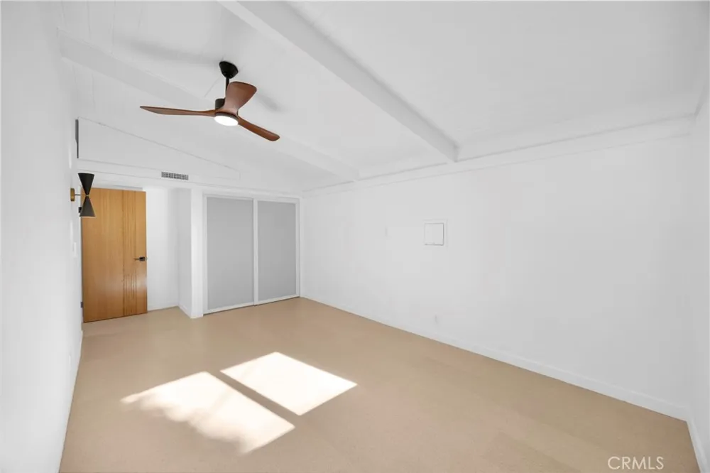 3253 Lees Avenue Long Beach, CA 90808