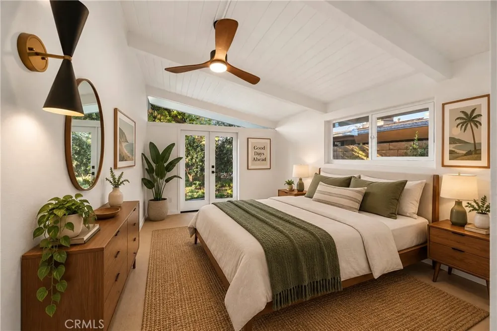 3253 Lees Avenue Long Beach, CA 90808