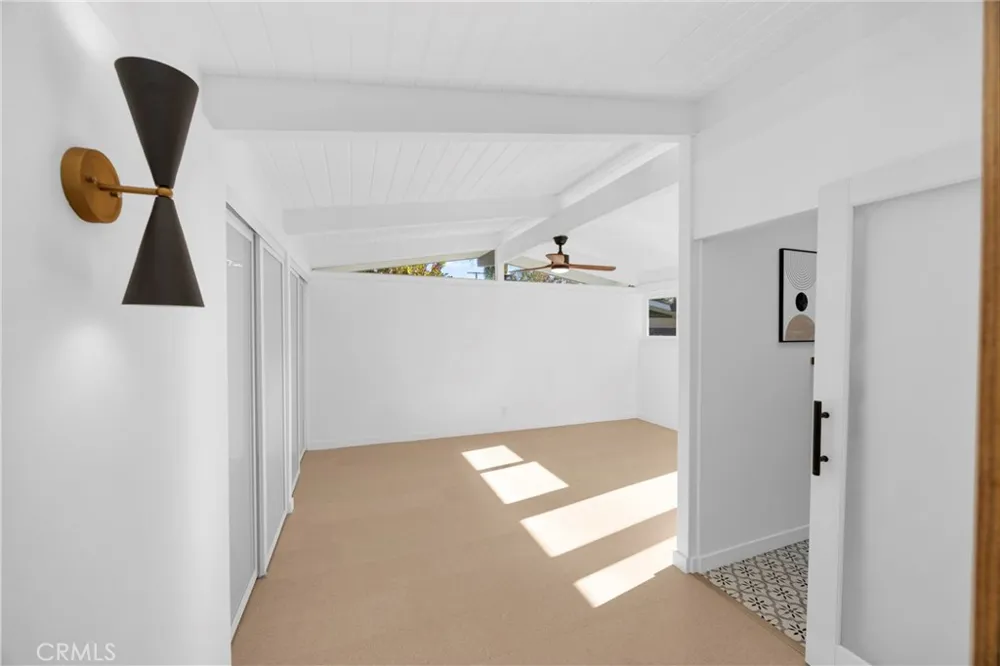 3253 Lees Avenue Long Beach, CA 90808