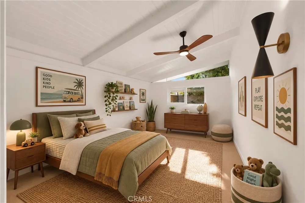 3253 Lees Avenue Long Beach, CA 90808