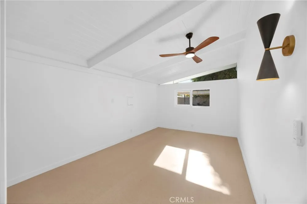 3253 Lees Avenue Long Beach, CA 90808