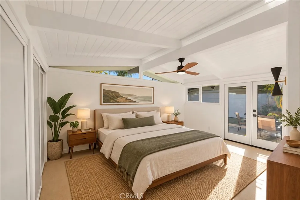 3253 Lees Avenue Long Beach, CA 90808