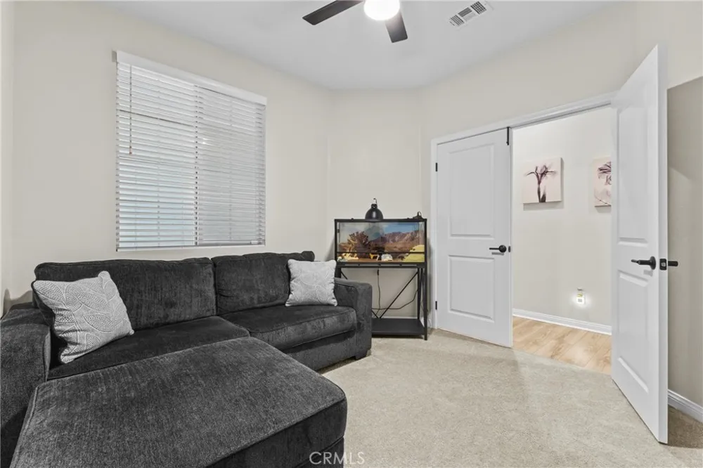 718 Torrey Court Perris, CA 92571