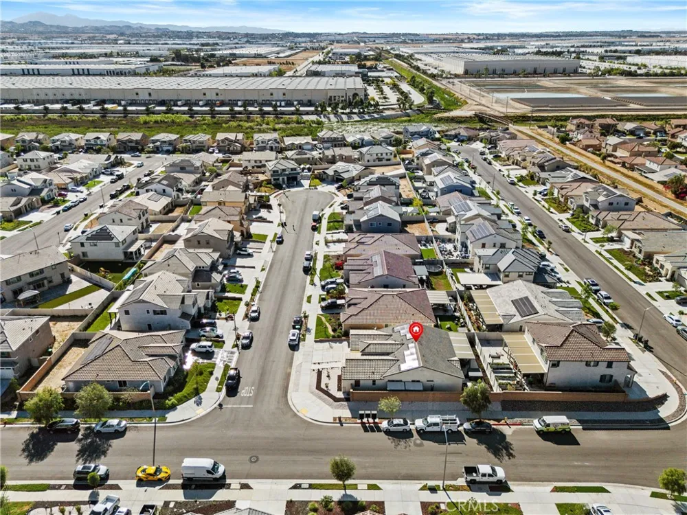 718 Torrey Court Perris, CA 92571