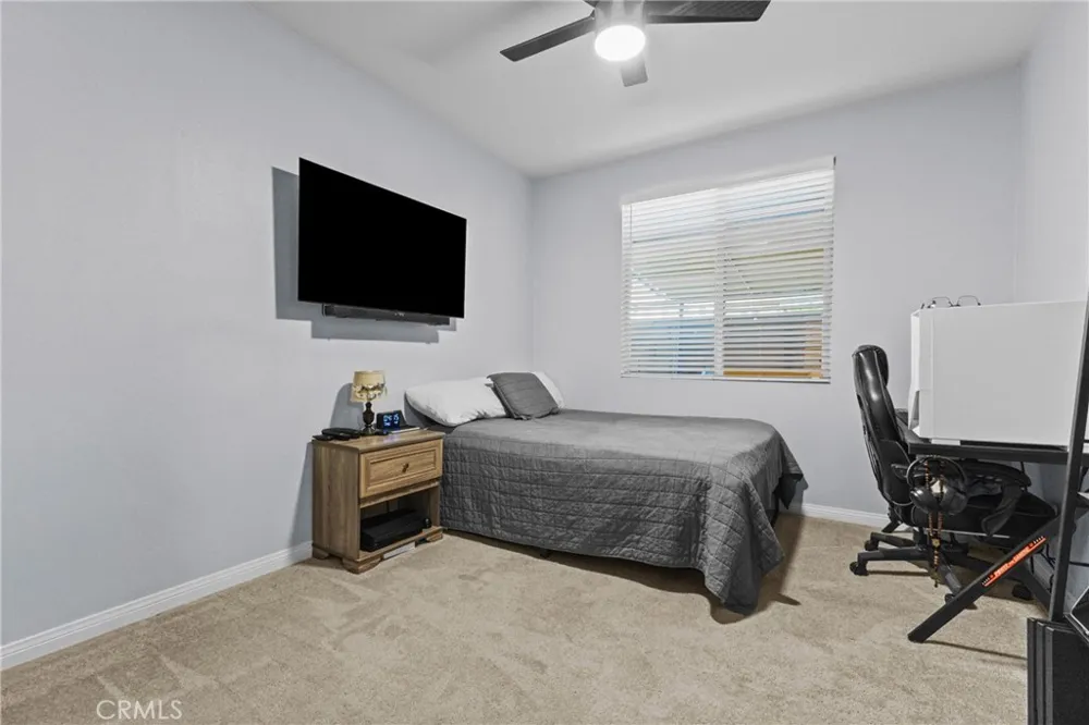 718 Torrey Court Perris, CA 92571