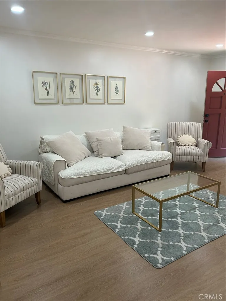 10600 Eastborne Los Angeles, CA 90024