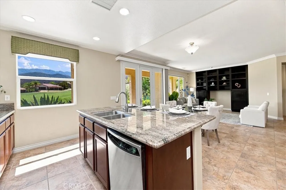 8879 Cuyamaca Corona, CA 92883