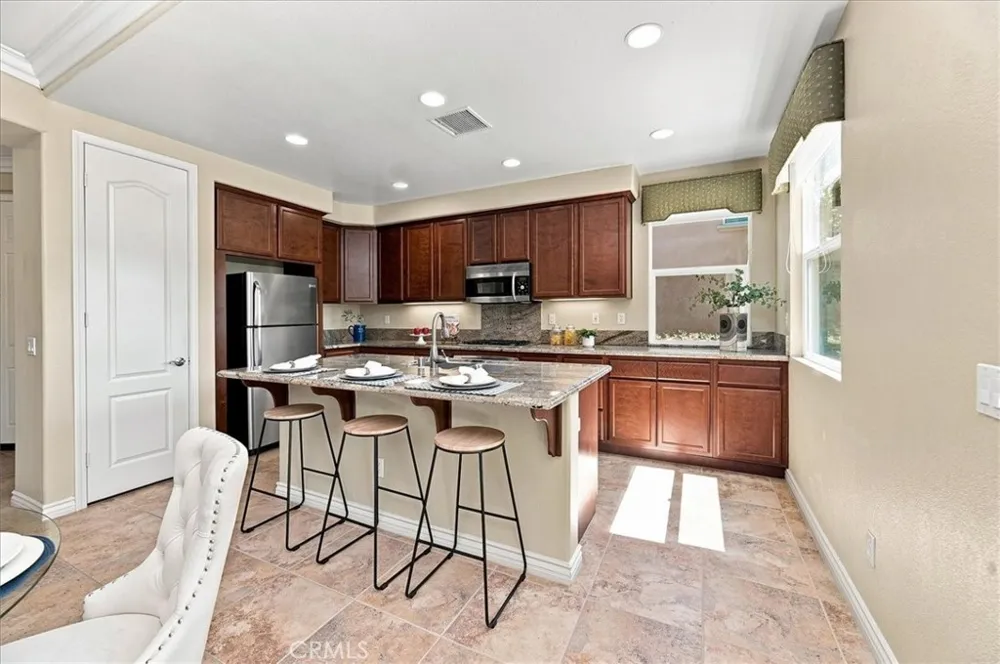 8879 Cuyamaca Corona, CA 92883