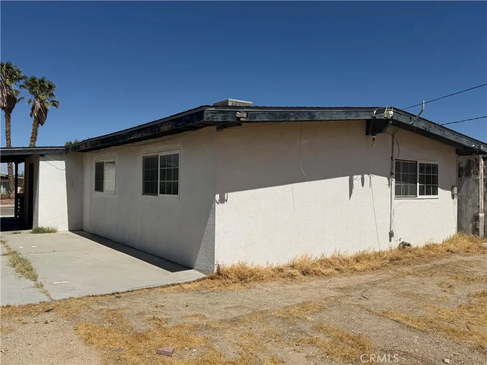 25515 Cheryle Barstow, CA 92311