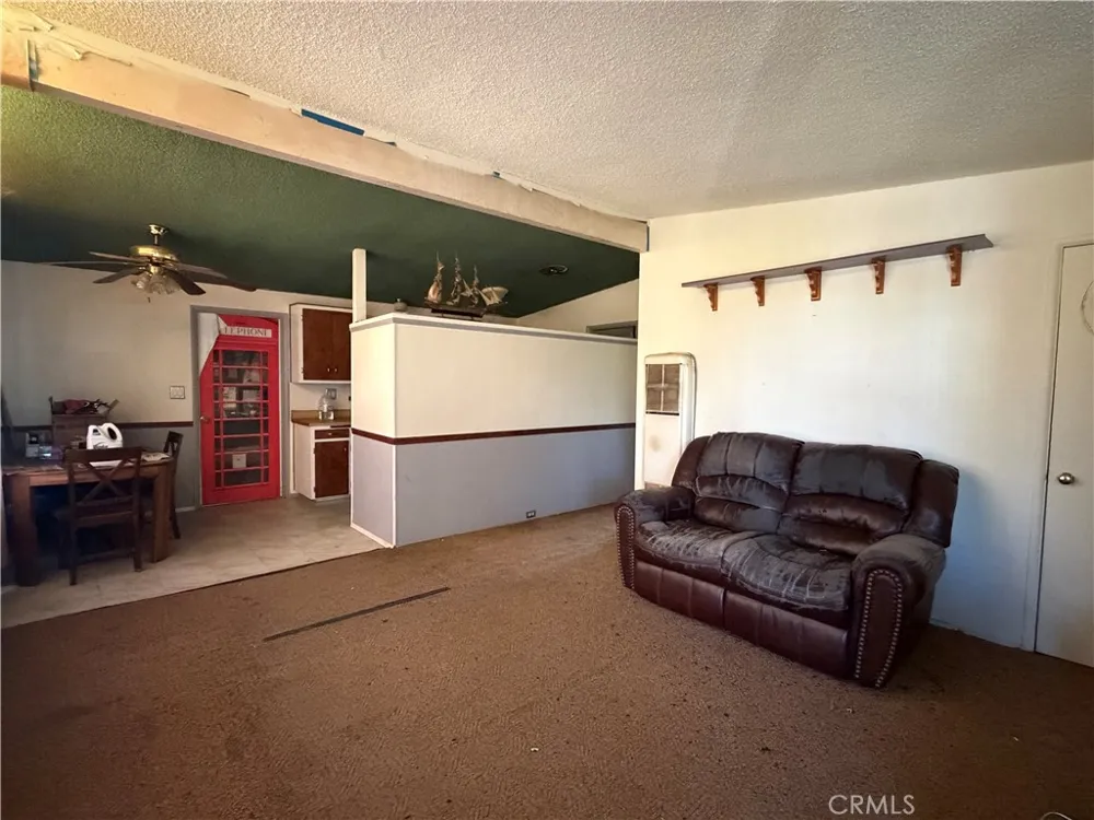 25515 Cheryle Barstow, CA 92311