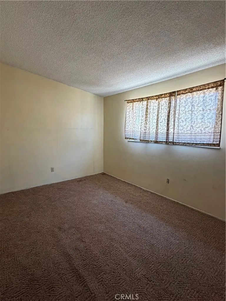25515 Cheryle Barstow, CA 92311