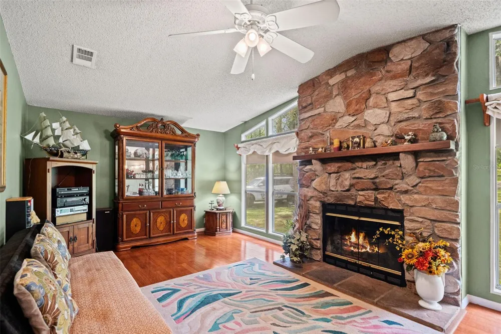 4088 CULBREATH ROAD Brooksville, FL 34602