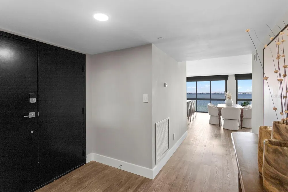 3301 BAYSHORE BOULEVARD #806C Tampa, FL 33629