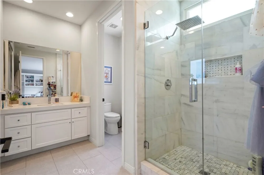 25418 Cumberland Lane #A Calabasas, CA 91302