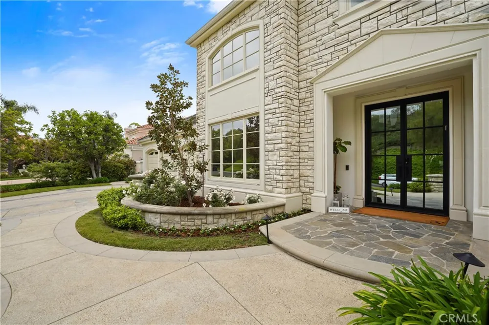 25418 Cumberland Lane #A Calabasas, CA 91302
