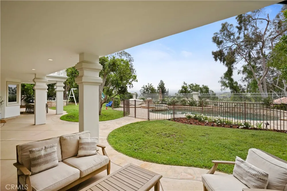 25418 Cumberland Lane #A Calabasas, CA 91302