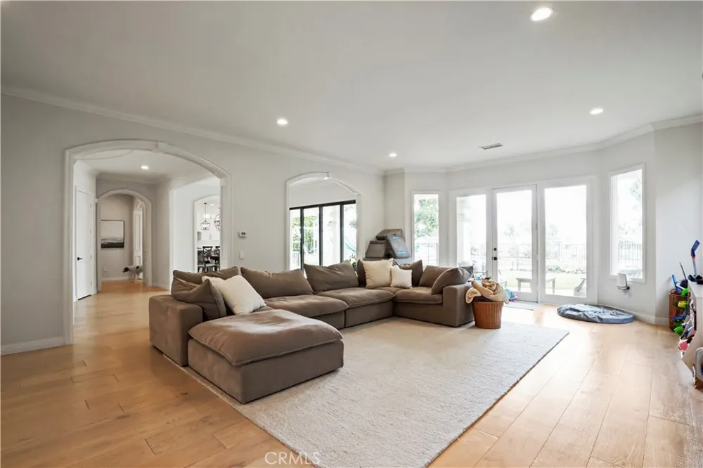 25418 Cumberland Lane #A Calabasas, CA 91302
