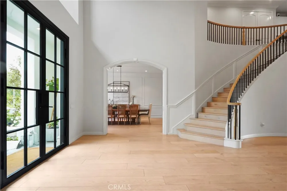 25418 Cumberland Lane #A Calabasas, CA 91302