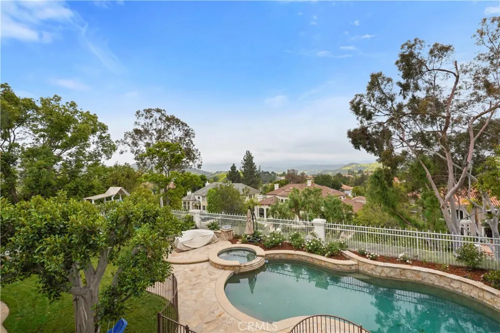 25418 Cumberland Lane #A Calabasas, CA 91302