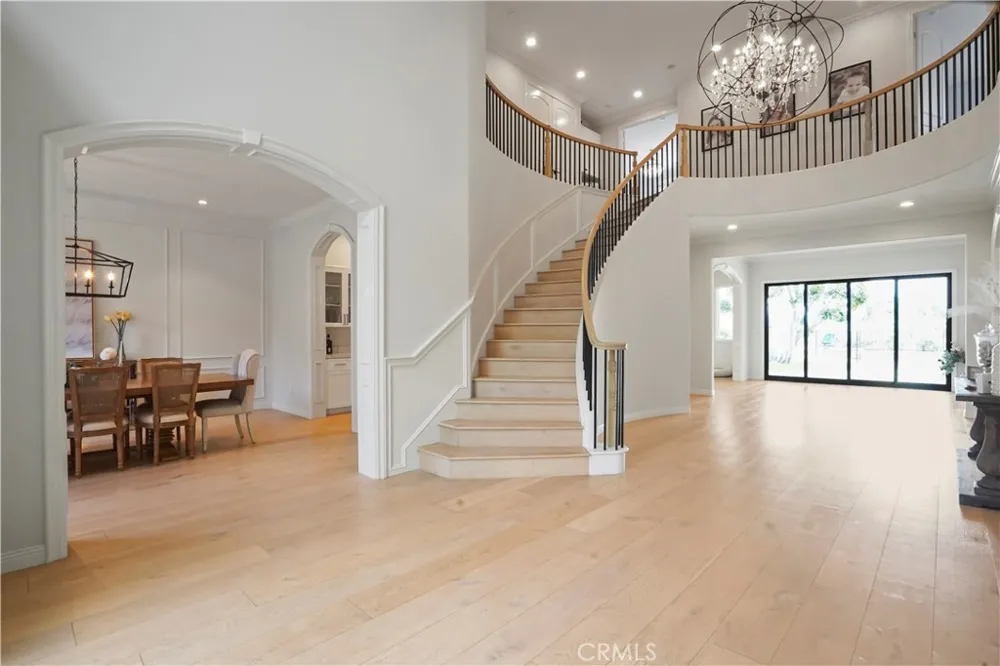 25418 Cumberland Lane #A Calabasas, CA 91302