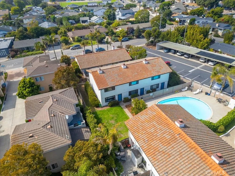 676 12th Street #5 Grover Beach, CA 93433