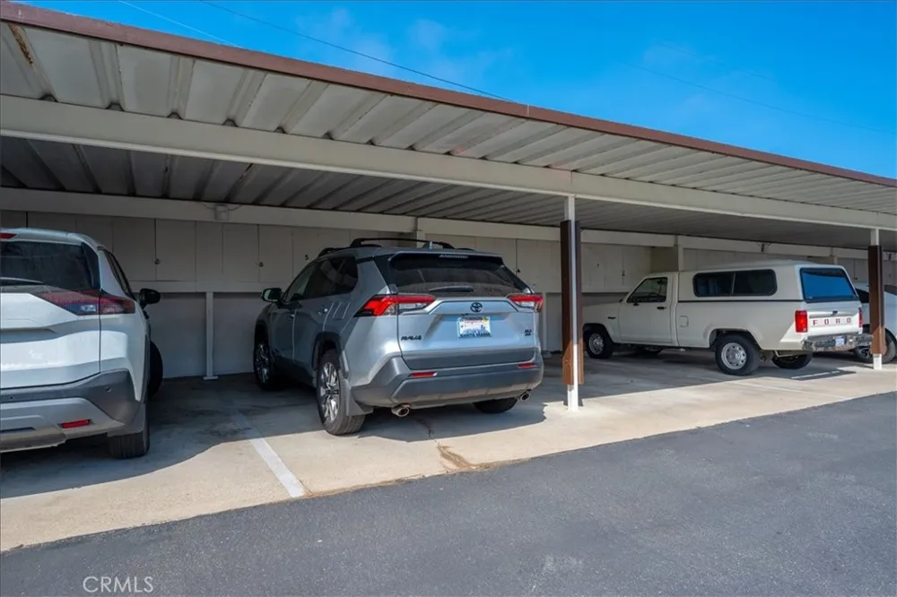 676 12th Street #5 Grover Beach, CA 93433