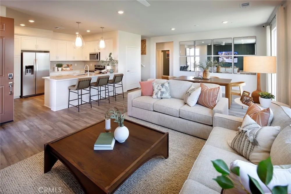 36142 Domingo Avenue #2002 Murrieta, CA 92563