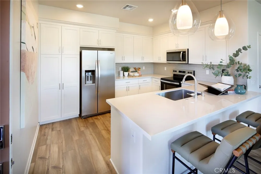 36142 Domingo Avenue #2002 Murrieta, CA 92563