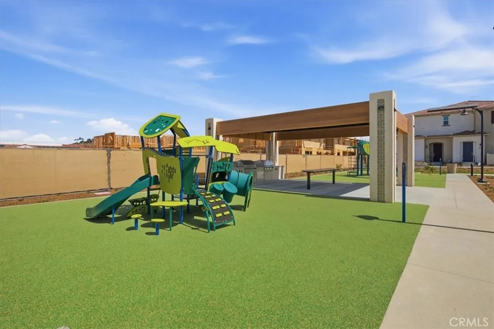 36142 Domingo Avenue #2002 Murrieta, CA 92563