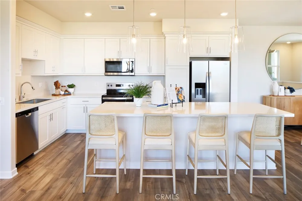 36152 Domingo Avenue #2001 Murrieta, CA 92563