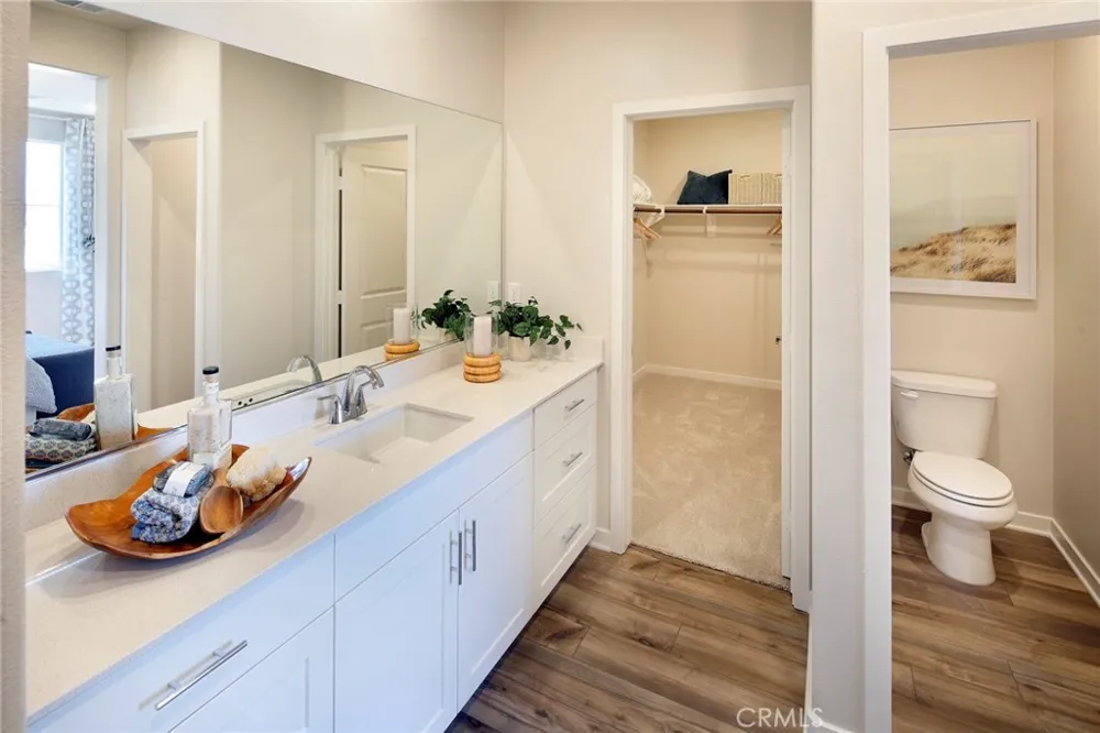 36152 Domingo Avenue #2001 Murrieta, CA 92563
