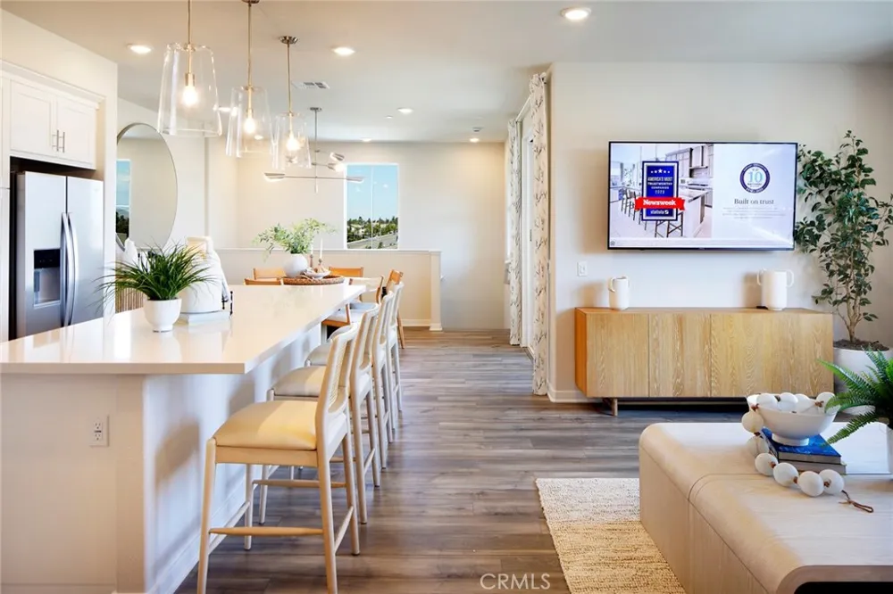 36152 Domingo Avenue #2001 Murrieta, CA 92563