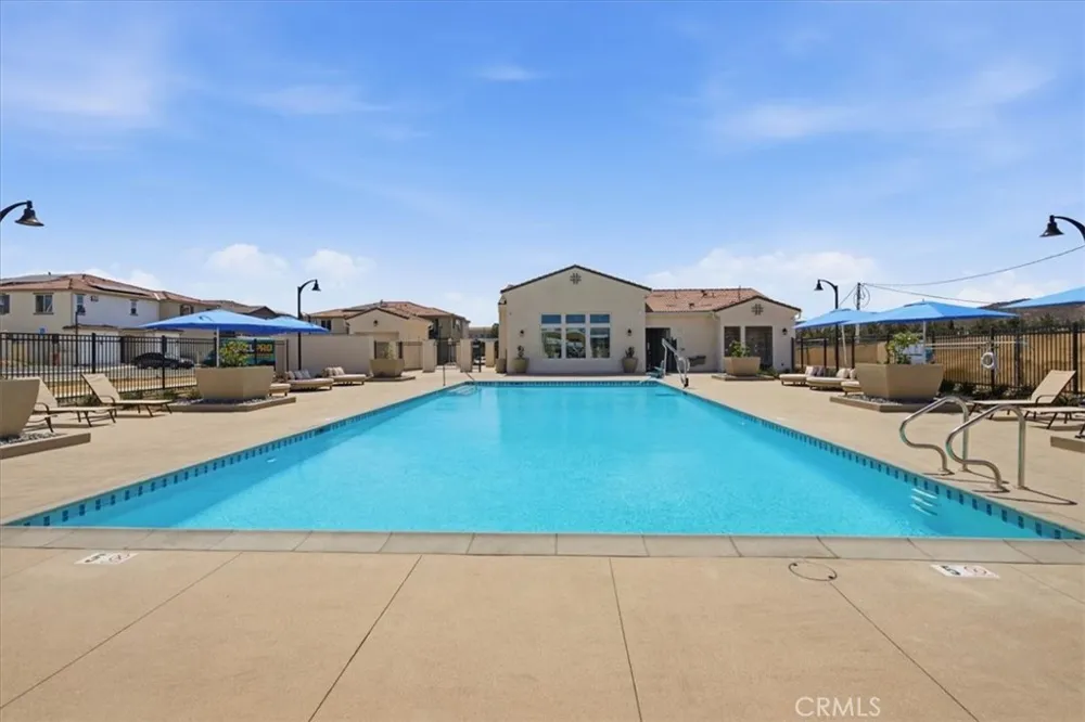 36152 Domingo Avenue #2001 Murrieta, CA 92563