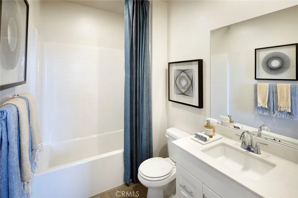 36152 Domingo Avenue #2001 Murrieta, CA 92563