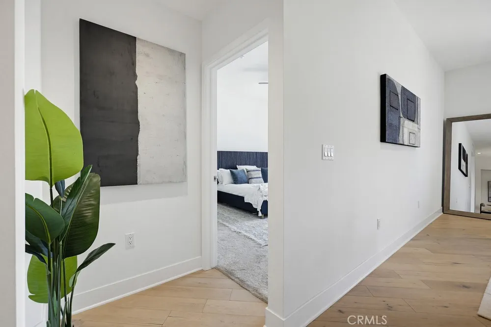 402 Rockefeller #406 Irvine, CA 92612