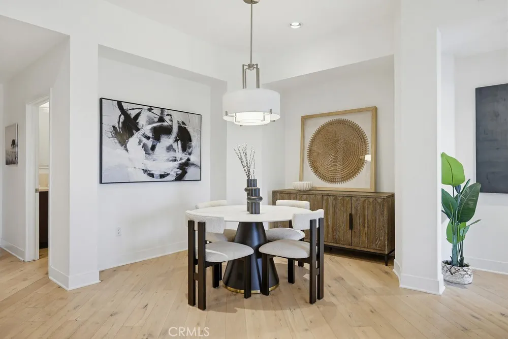 402 Rockefeller #406 Irvine, CA 92612