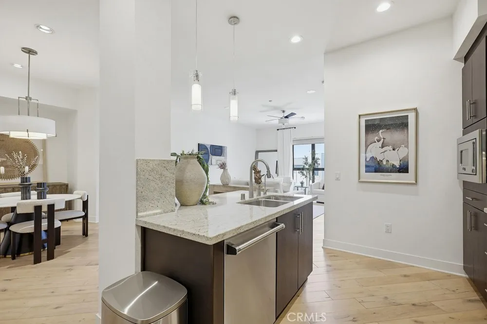 402 Rockefeller #406 Irvine, CA 92612